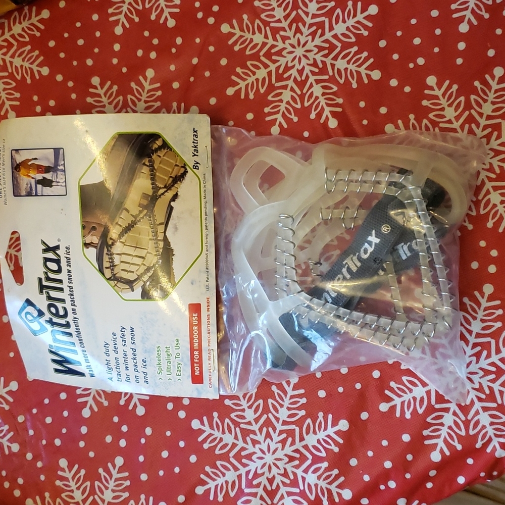 WinterTrax Yaktrax Walk Traction Device for Wintee Safety on Snow and Ice - 1 Pr